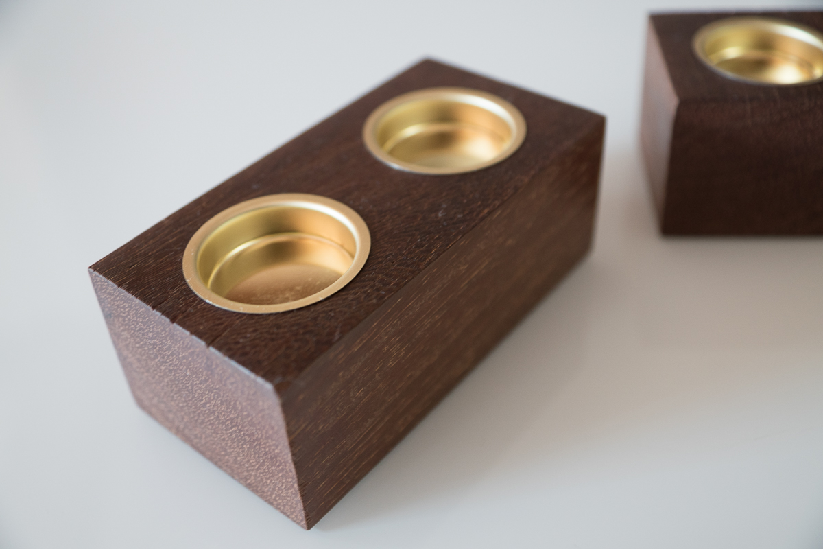 Teelichthalter 'Bloc' H3-1aus Amaranth | upcycling Teelichthalter 'Bloc' H3-1aus Amaranth | upcycling